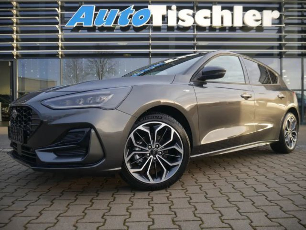 Ford Focus 2022 Benzine