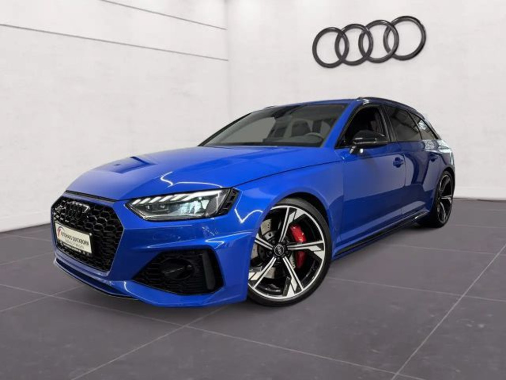 Audi RS4