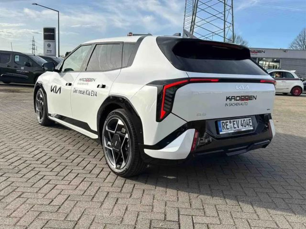 Kia EV4