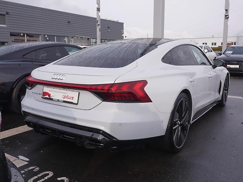 Audi e-tron GT
