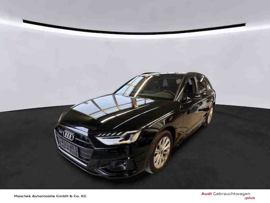 Audi A4 2022 Benzine