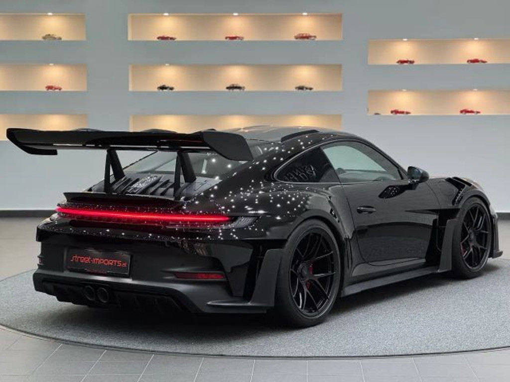 Porsche 992