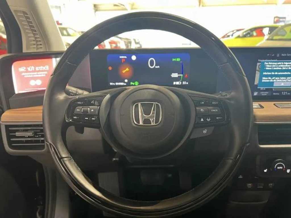 Honda e