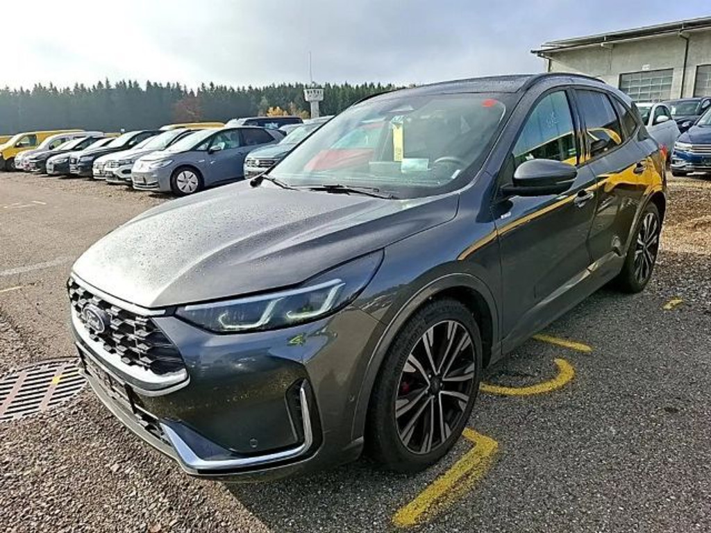 Ford Kuga 2025 Benzine