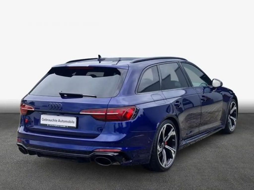 Audi RS4