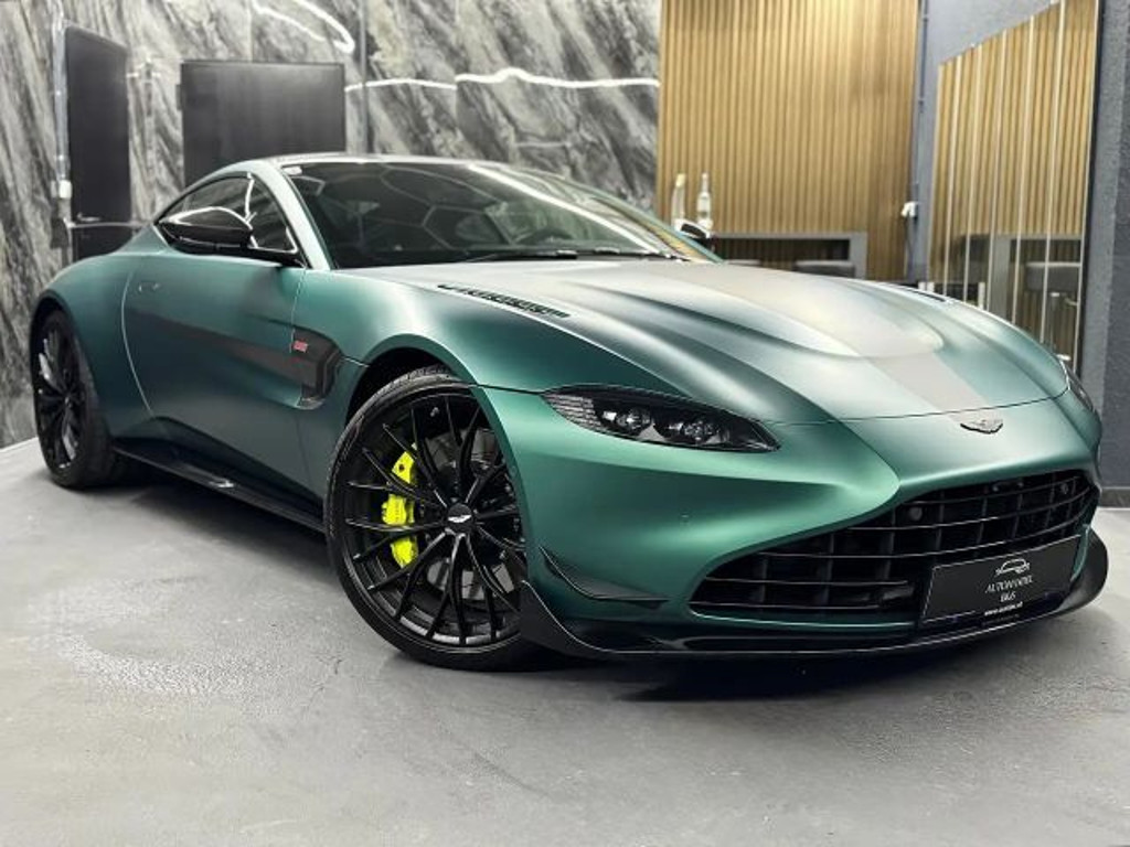 Aston Martin Vantage