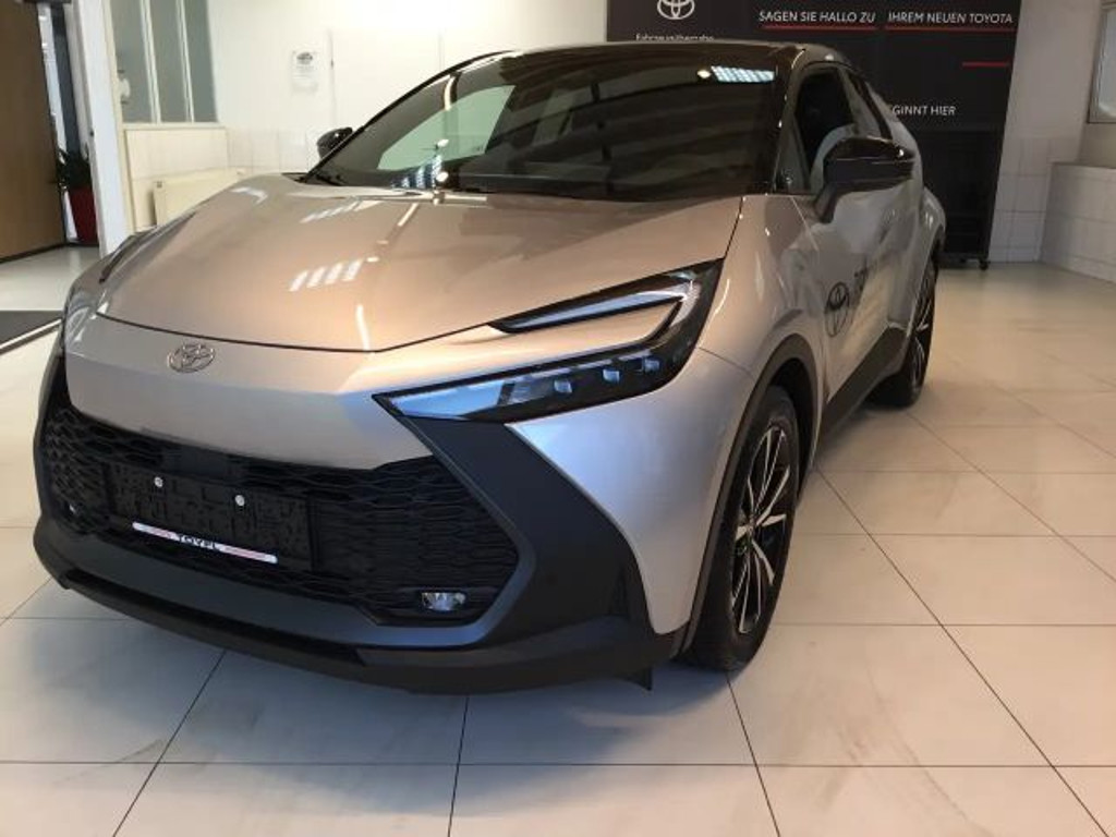 Toyota C-HR 2025 Hybride Benzine