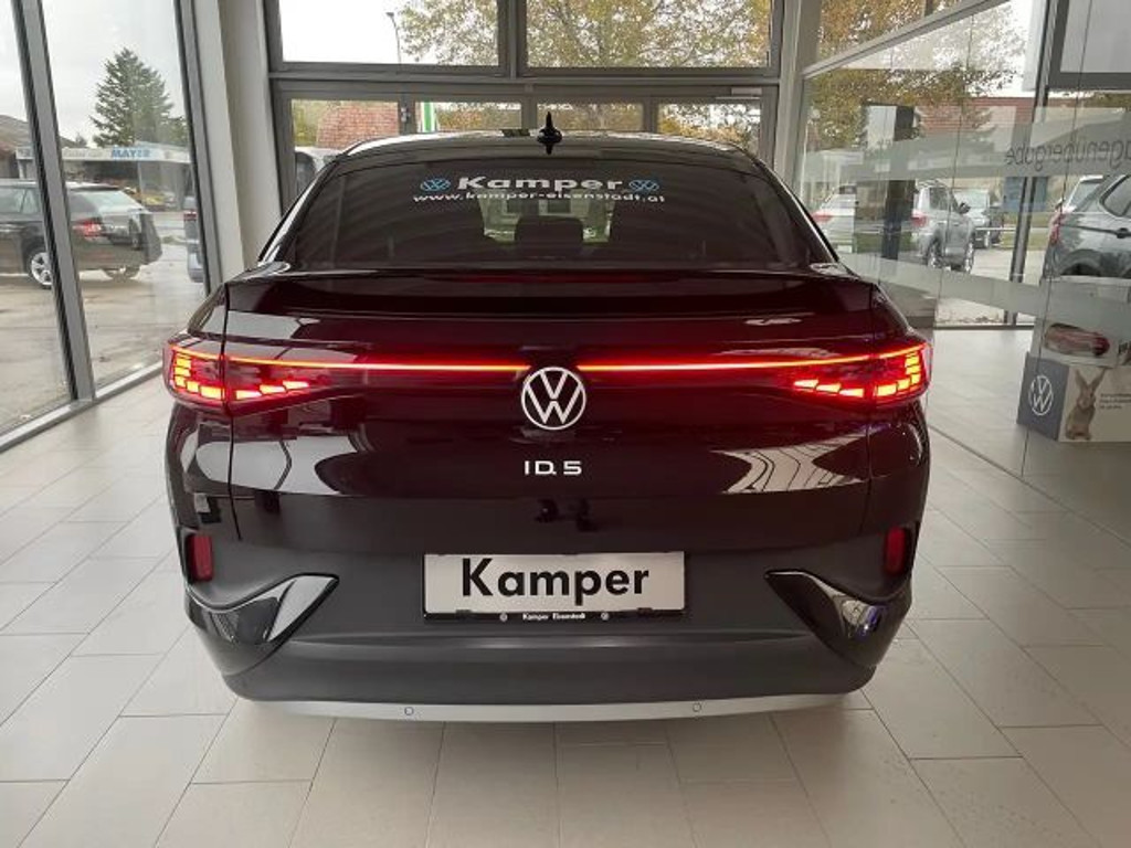 Volkswagen ID.5
