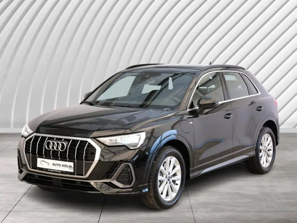 Audi Q3 2022 Hybride Benzine
