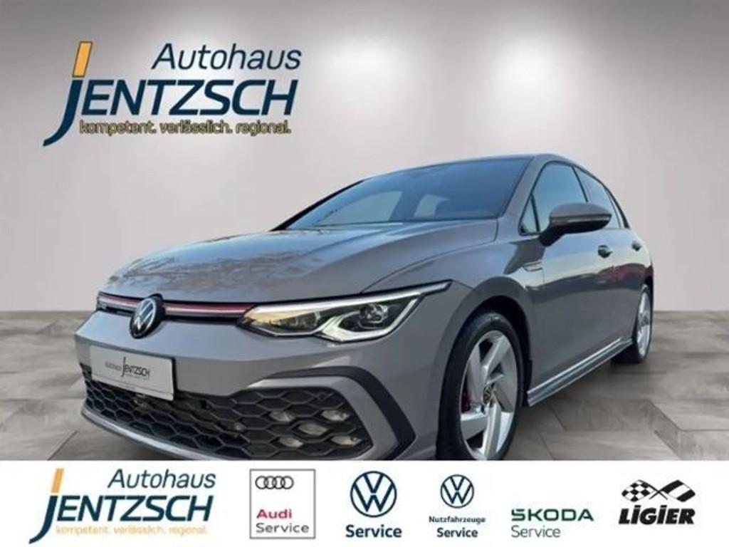 Volkswagen Golf 2022 Benzine