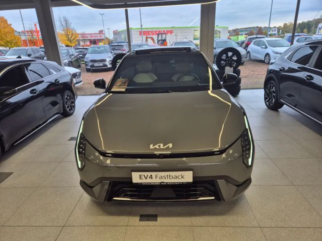 Kia EV4