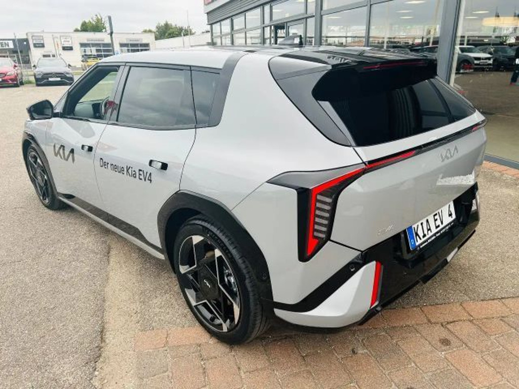 Kia EV4