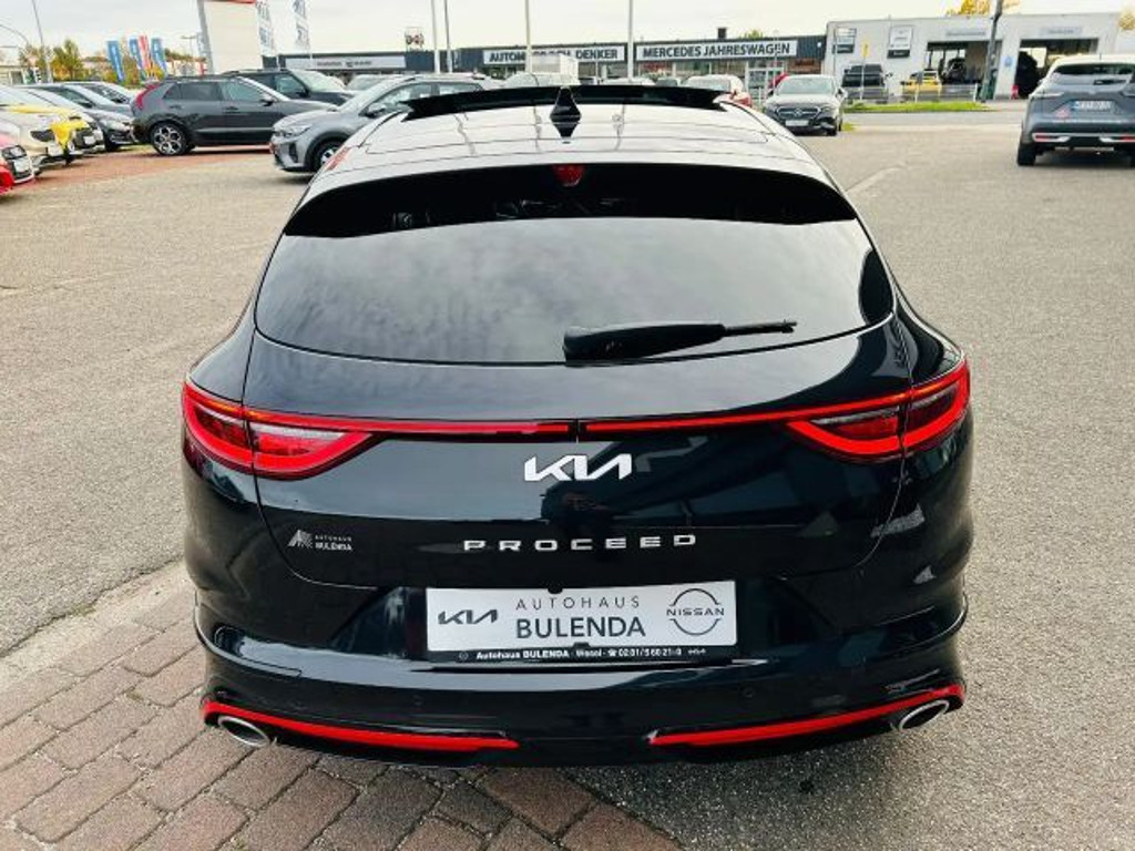 Kia ProCeed