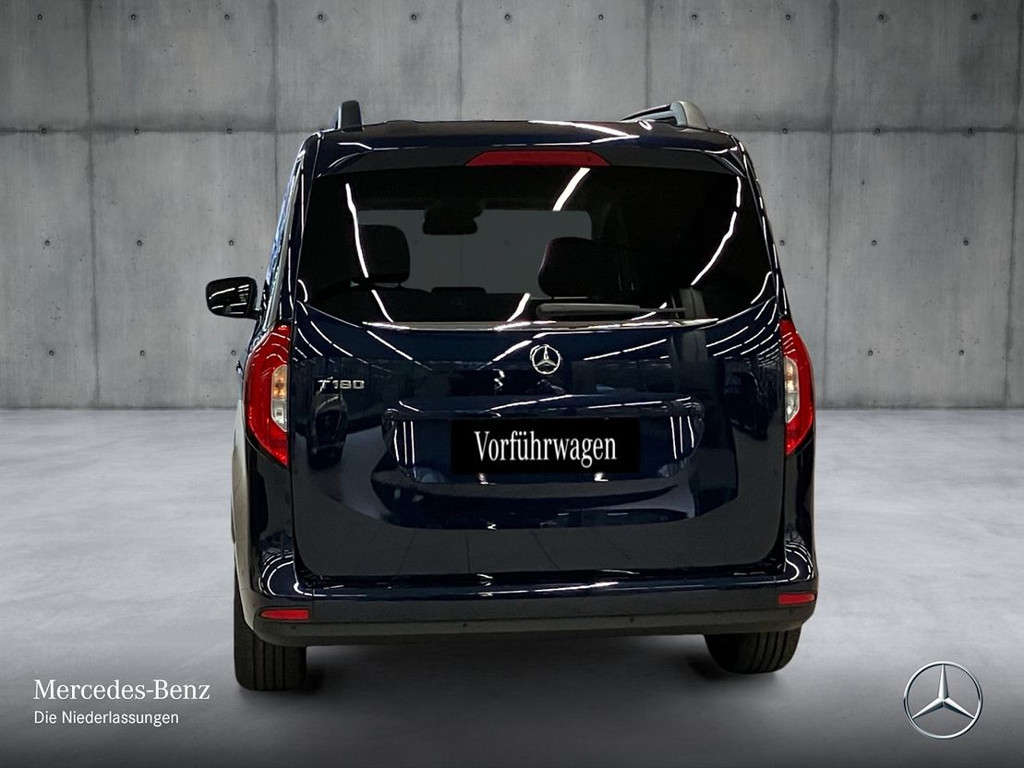 Mercedes-Benz T 180