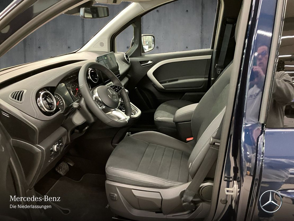 Mercedes-Benz T 180