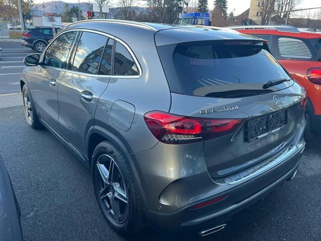 Mercedes-Benz GLA-Klasse