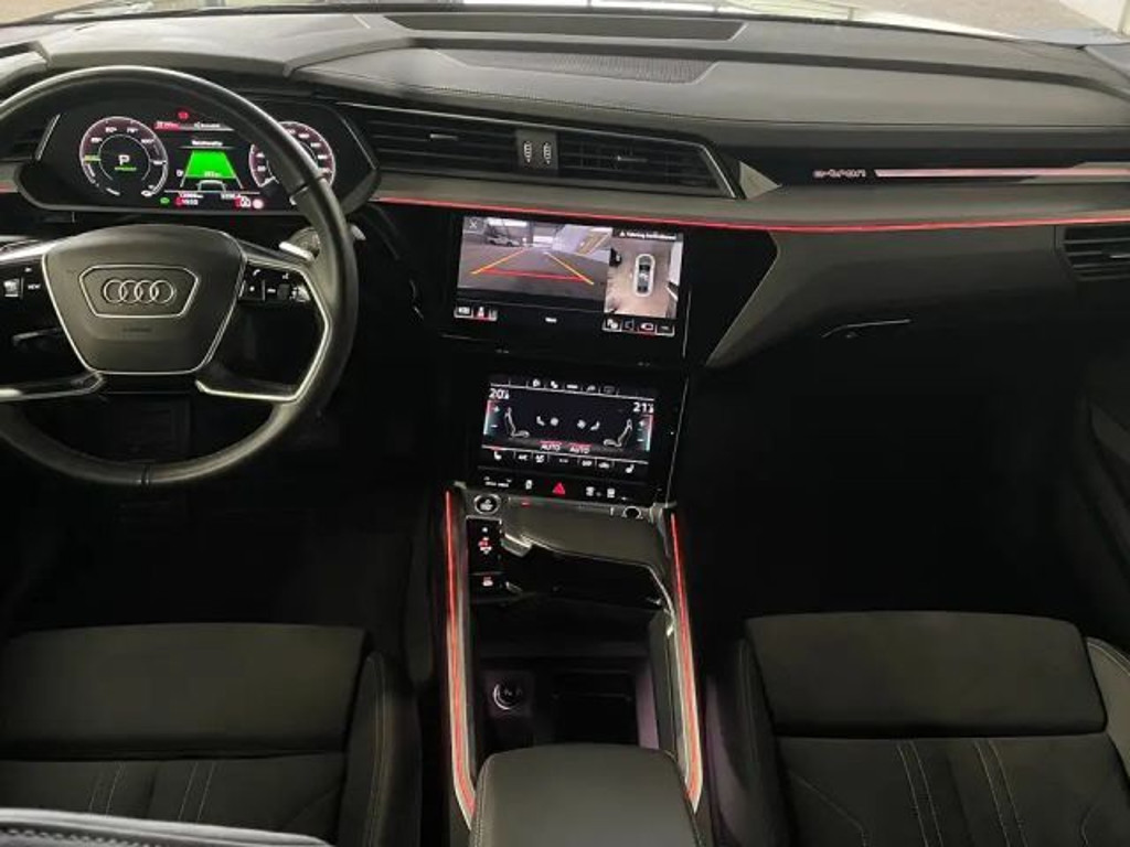 Audi Q8 e-tron