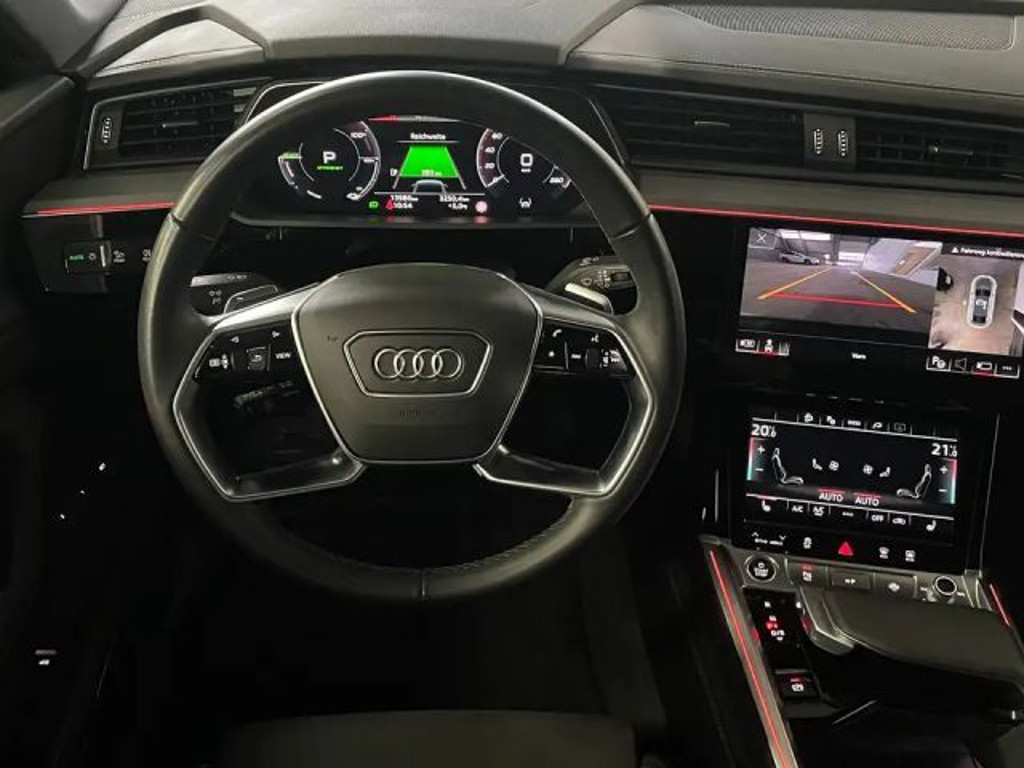 Audi Q8 e-tron
