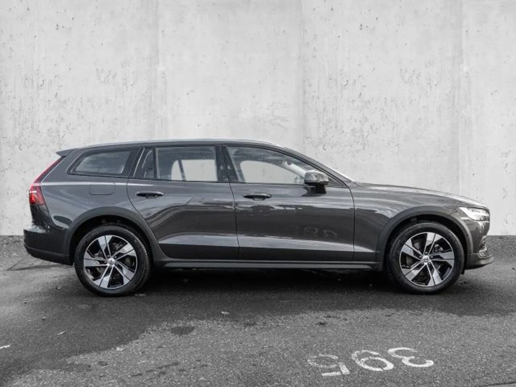 Volvo V60 Cross Country