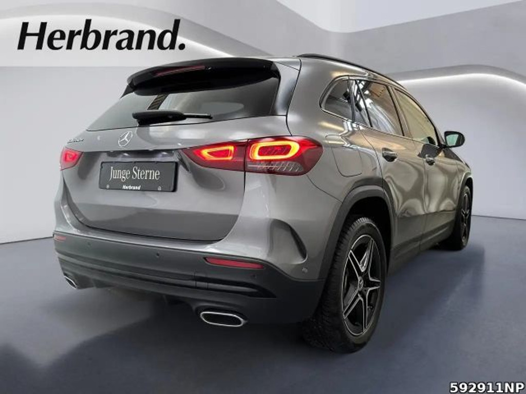 Mercedes-Benz GLA-Klasse