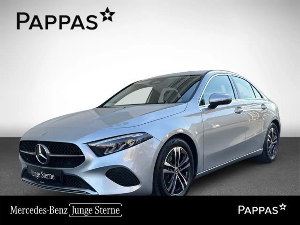 Mercedes-Benz A-Klasse 2024 Benzine