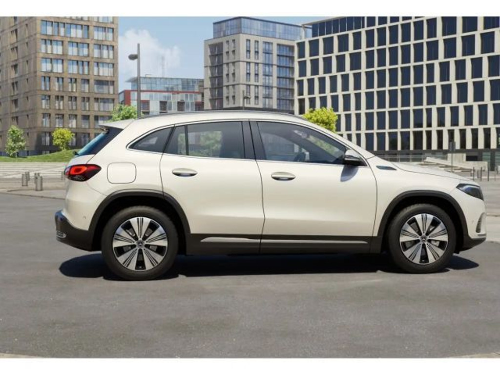 Mercedes-Benz EQA