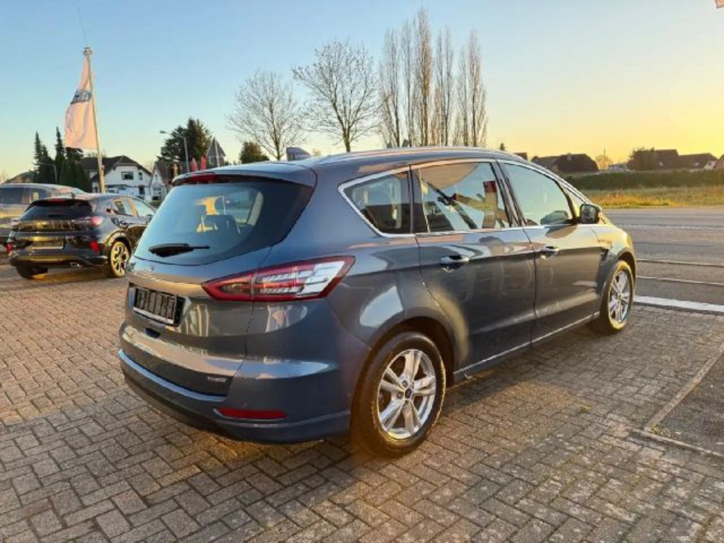 Ford S-Max