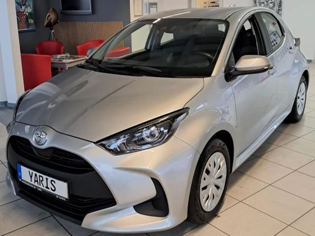 Toyota Yaris 2023 Benzine