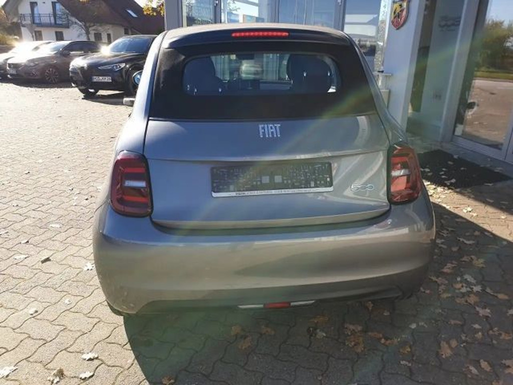 Fiat 500e
