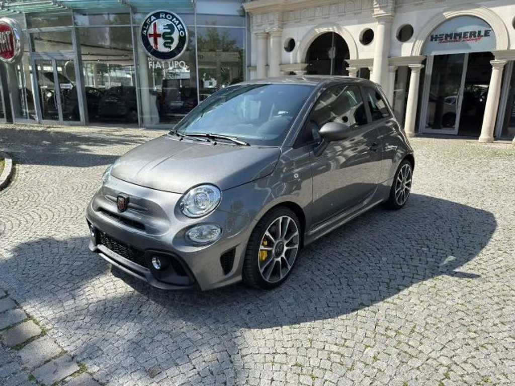 Abarth 695 2024 Benzine