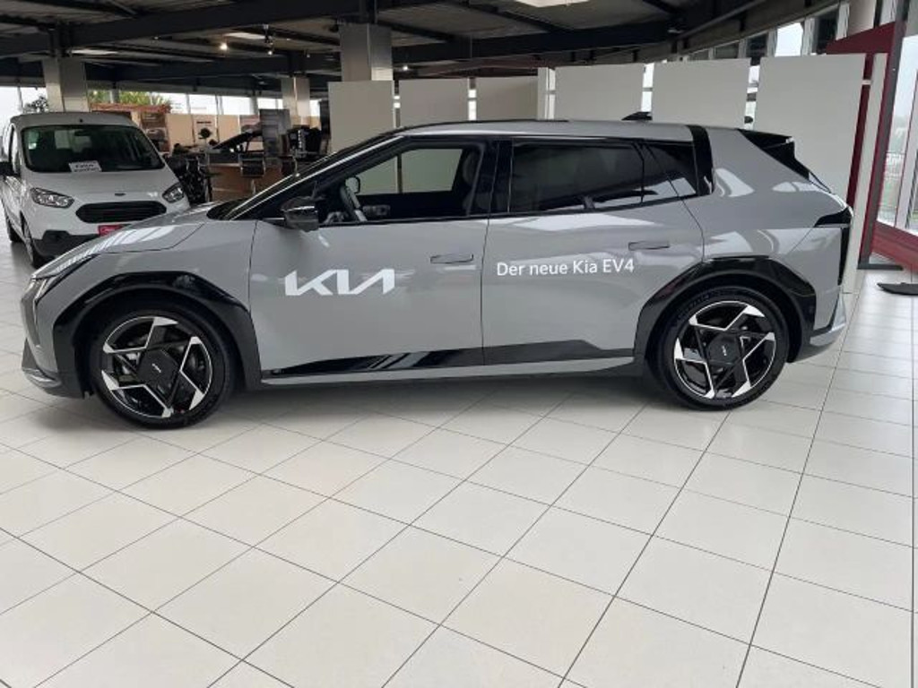 Kia EV4