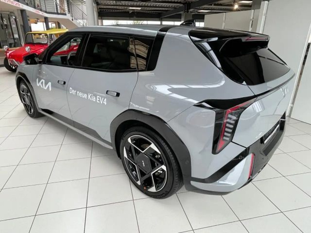 Kia EV4