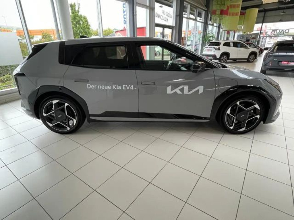 Kia EV4