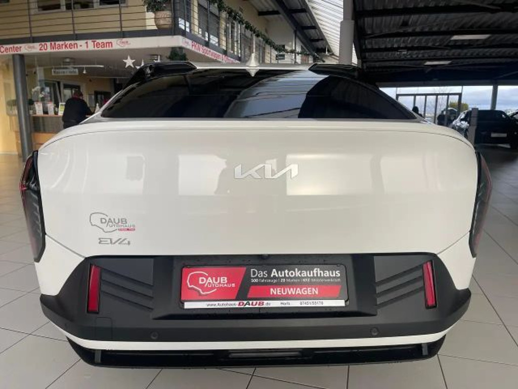 Kia EV4