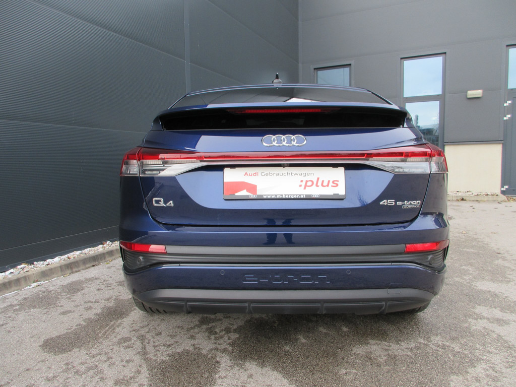 Audi Q4 e-tron