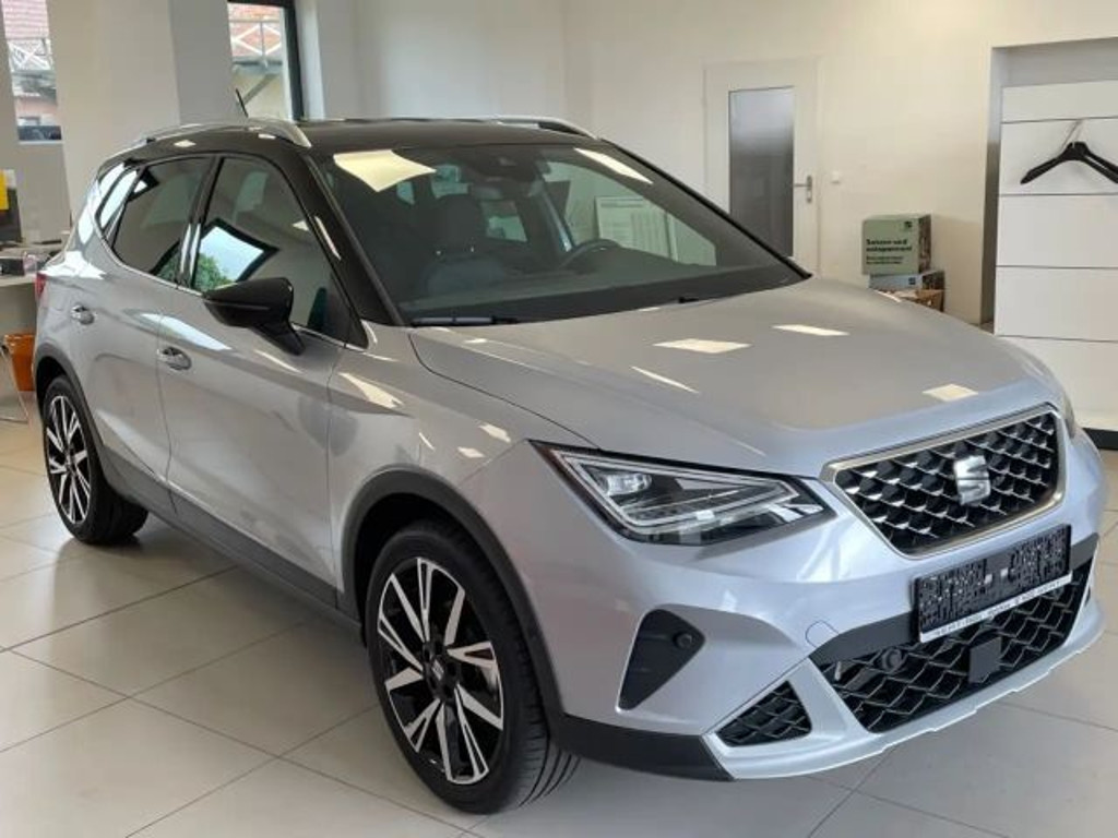 Seat Arona 2023 Benzine
