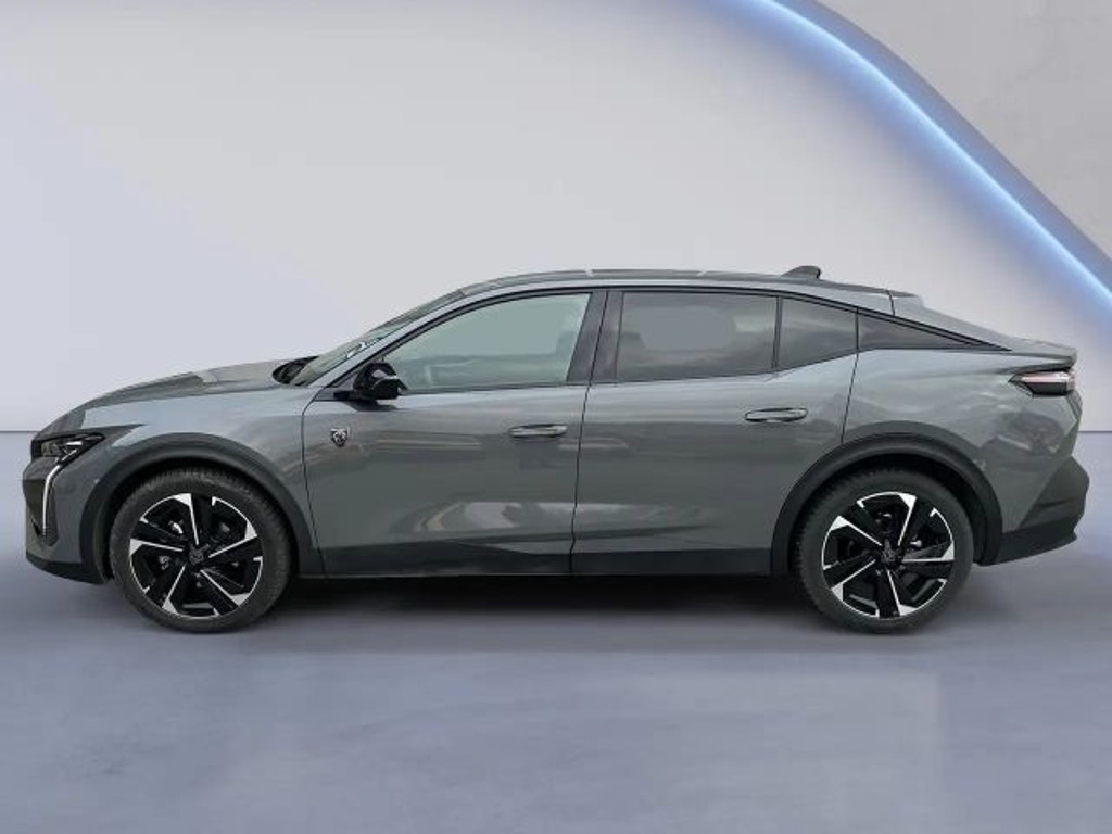 Peugeot 408 2025 Benzine