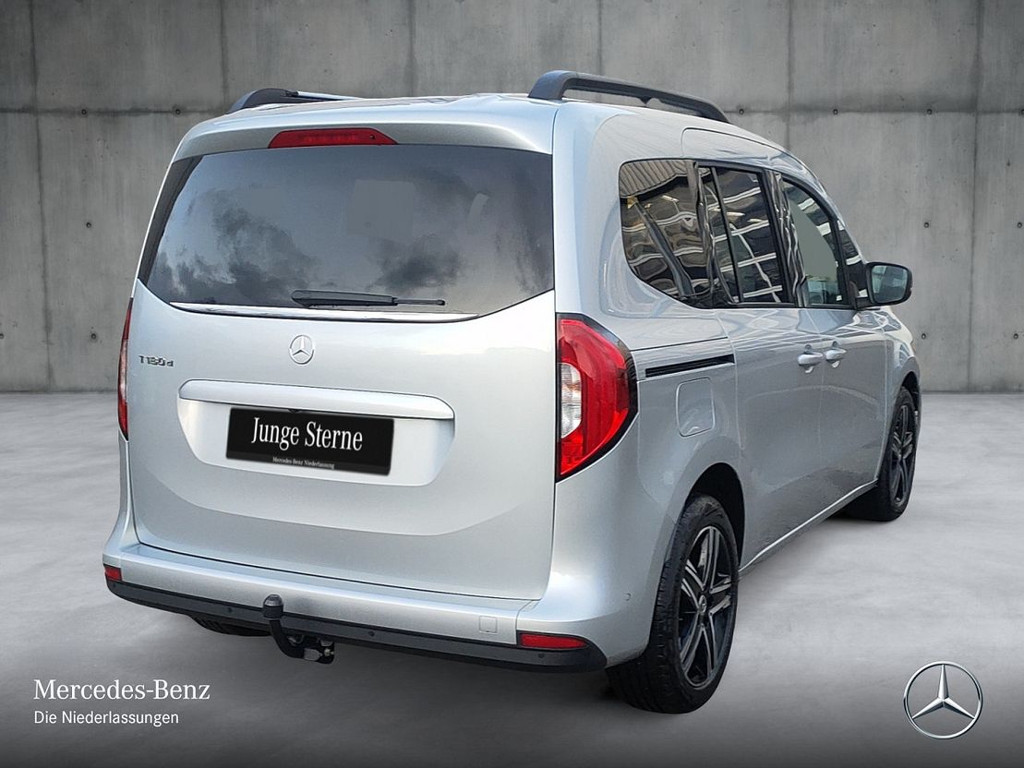Mercedes-Benz T 180