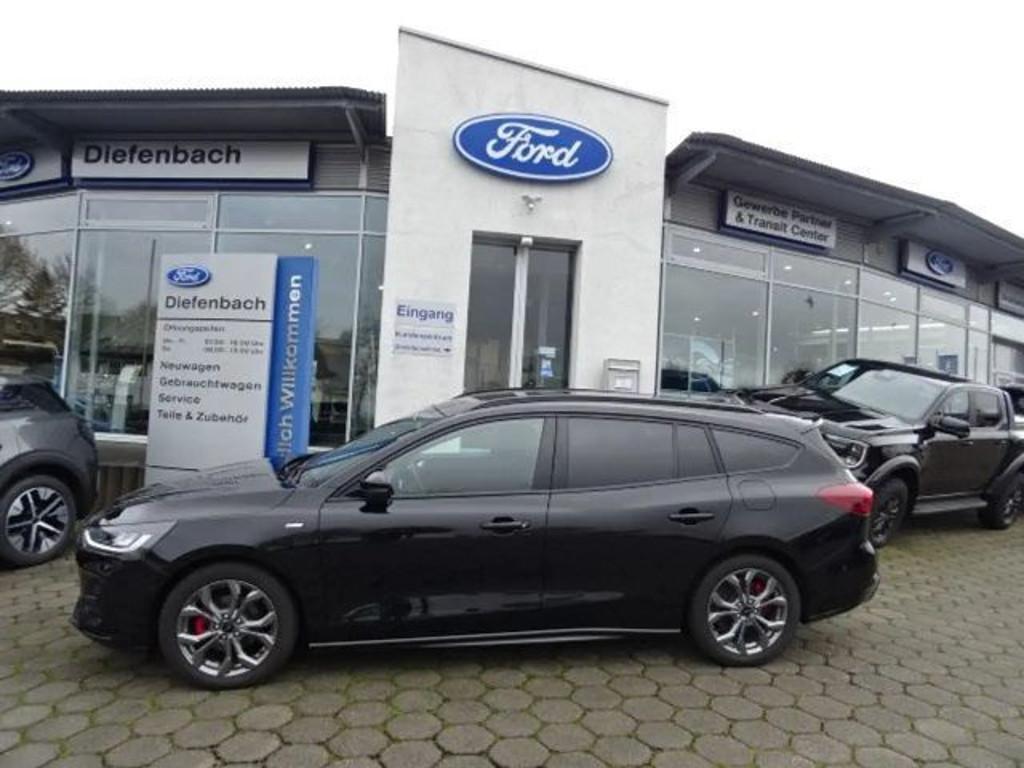 Ford Focus 2023 Benzine