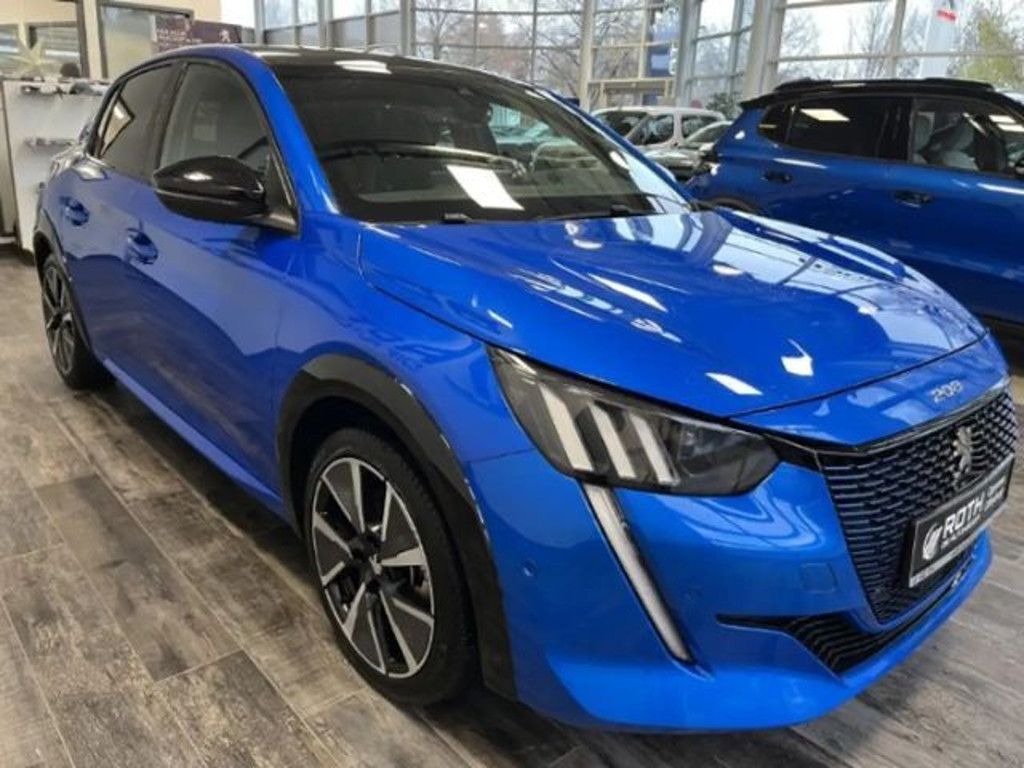 Peugeot e-208