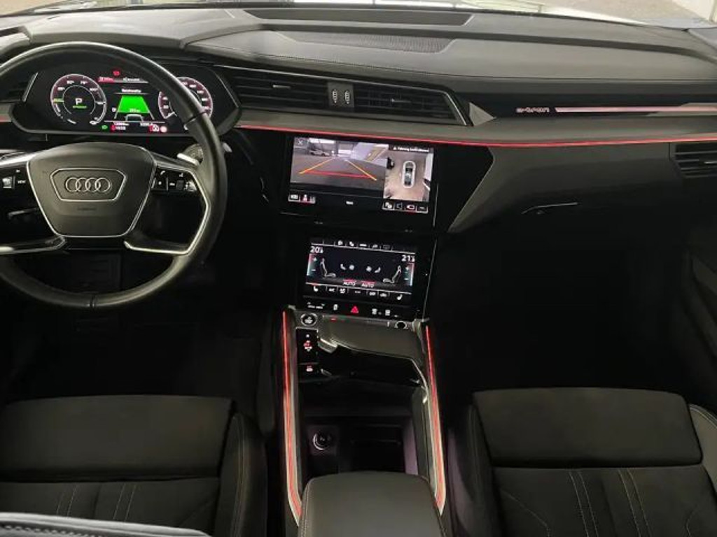 Audi Q8 e-tron