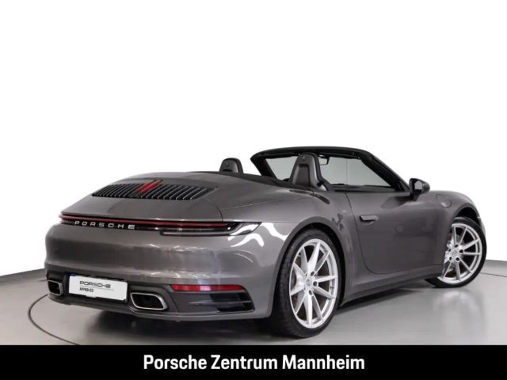 Porsche 992