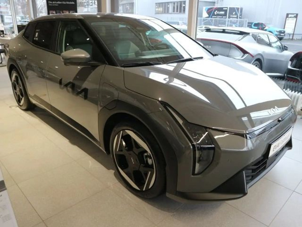 Kia EV4