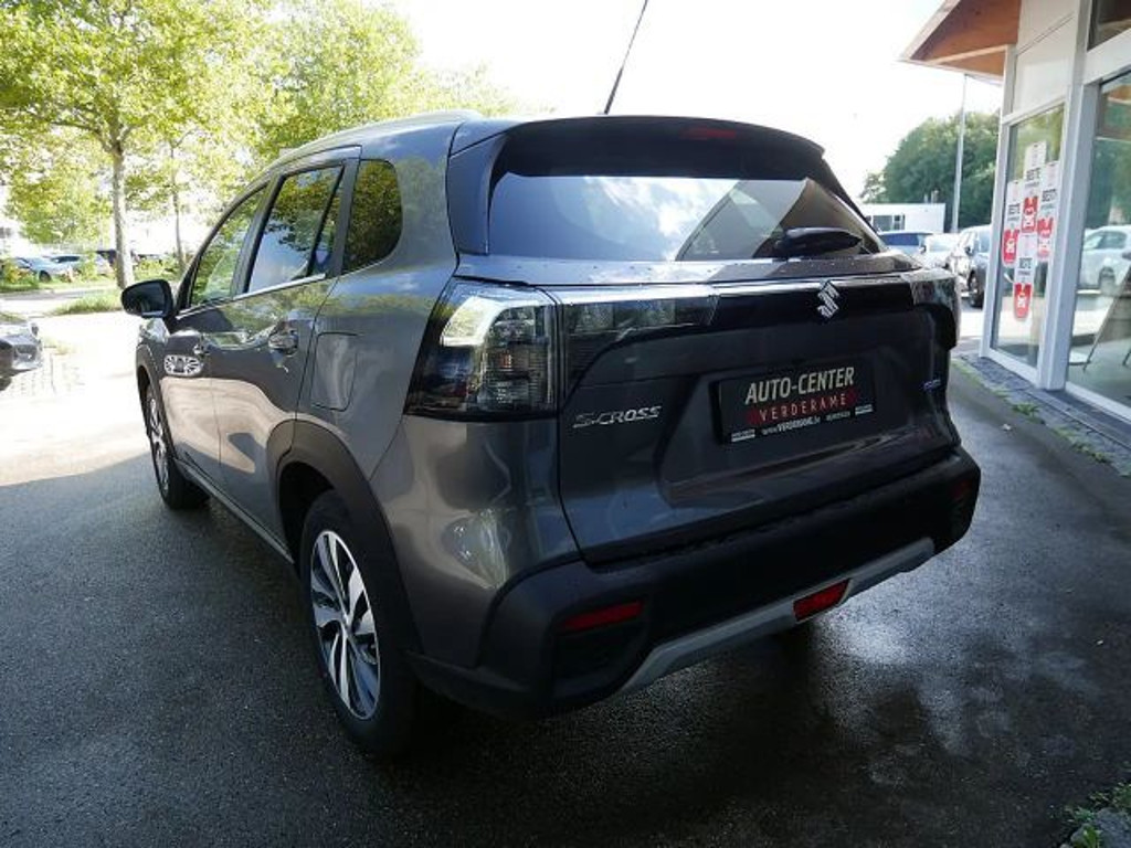 Suzuki S-Cross