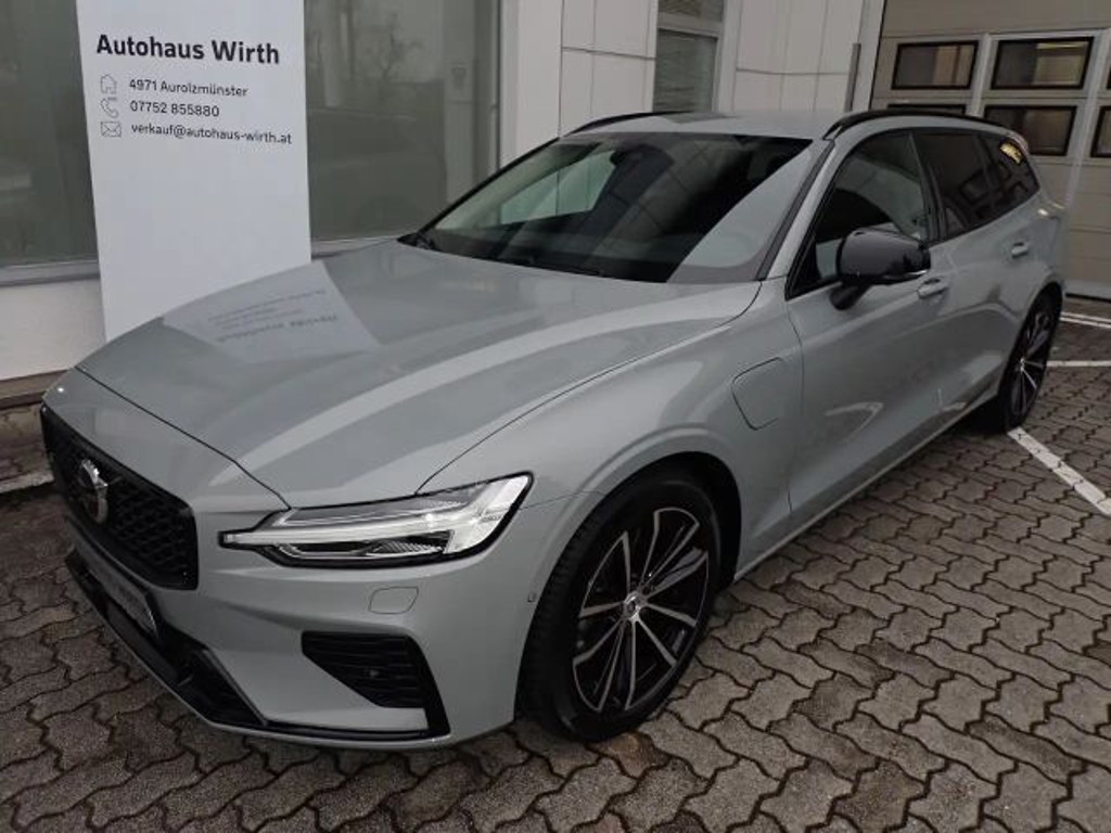 Volvo V60 2025 Hybride Benzine