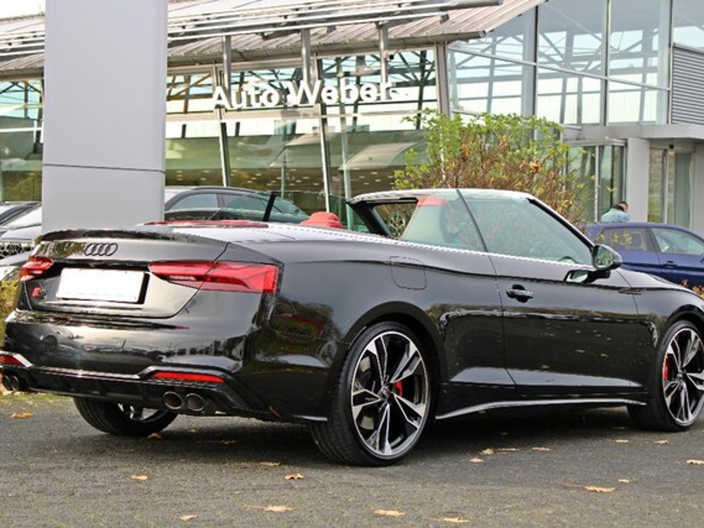 Audi S5