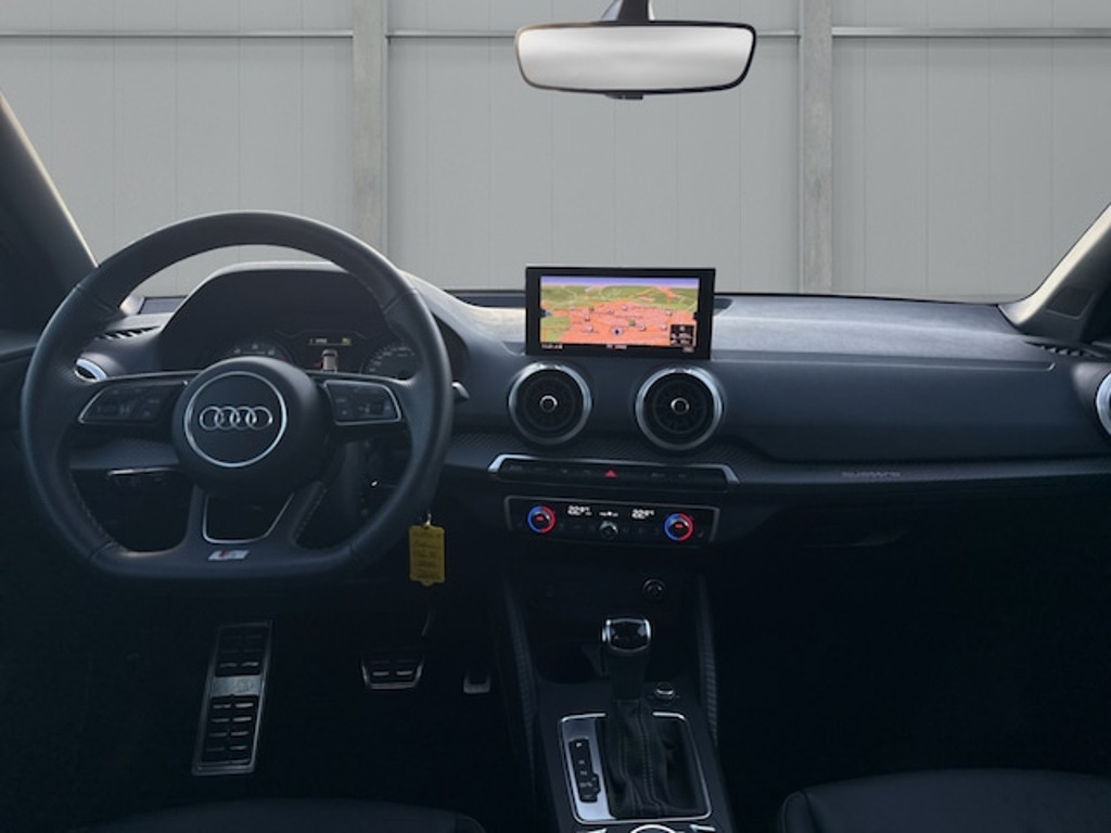 Audi SQ2