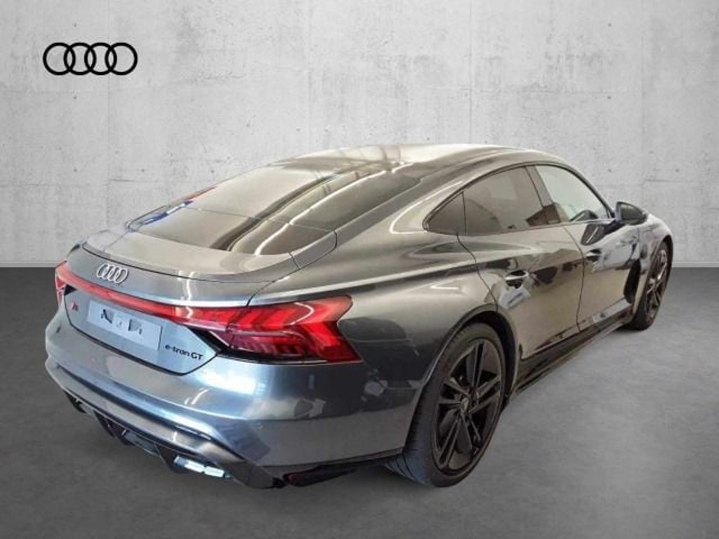 Audi e-tron GT