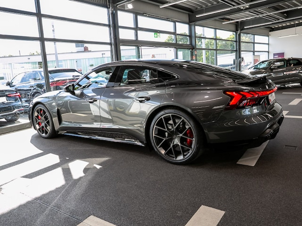 Audi RS e-tron GT