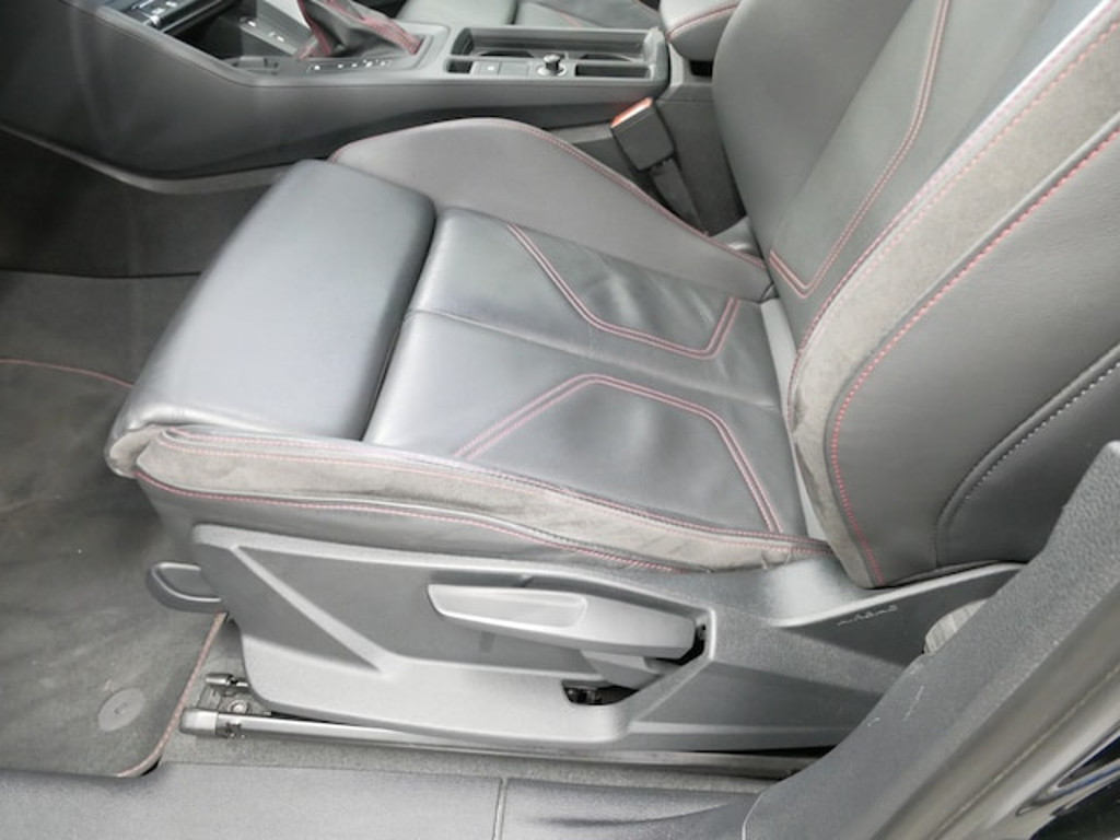 Audi Q3 2022 Hybride Benzine